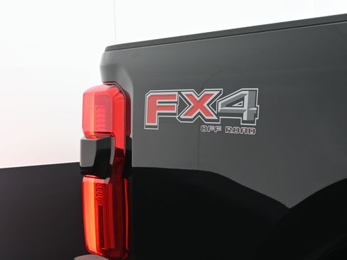 Used 2025 Ford F350 Platinum image 48