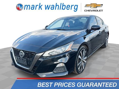 Used 2021 Nissan Altima 2.5 SR FWD image 1