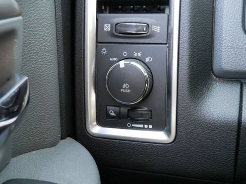 Used 2020 RAM 1500 Warlock w/ Electronics Group AWD/4WD image 25
