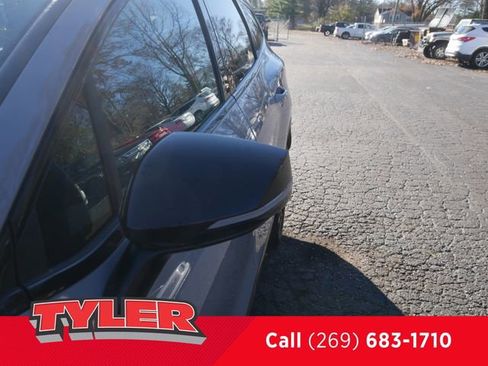 Used 2023 Kia Sportage X-Line w/ X-Line Premium Package image 11