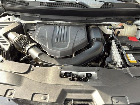 Used 2024 Chevrolet Traverse Z71 w/ Enhanced Driving Package AWD/4WD image 47