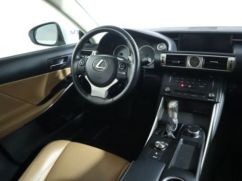 Used 2015 Lexus IS 250 RWD image 15