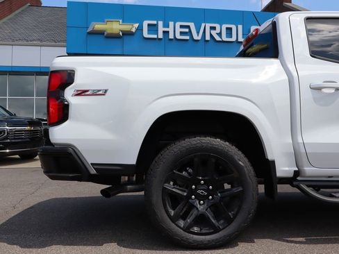 New 2025 Chevrolet Colorado Z71 w/ Technology Package image 40