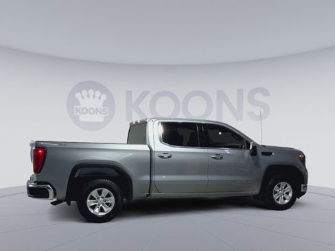 Used 2023 GMC Sierra 1500 SLE image 12
