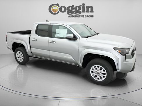 New 2026 Toyota Tacoma SR5 AWD/4WD image 26