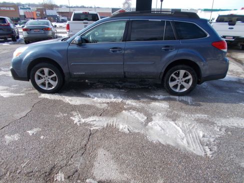 Used 2013 Subaru Outback 2.5i Premium image 8