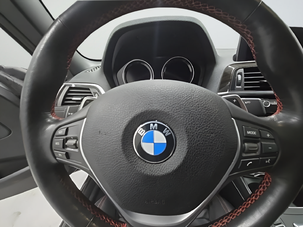 Used 2020 BMW 230i xDrive Convertible w/ Premium Package AWD/4WD image 35