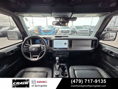 Used 2025 Ford Bronco Outer Banks AWD/4WD image 28