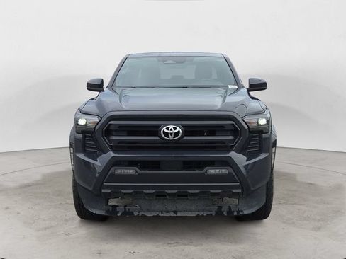 Used 2024 Toyota Tacoma SR5 AWD/4WD image 2