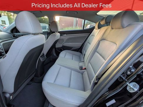 Used 2018 Hyundai Elantra SEL FWD image 13