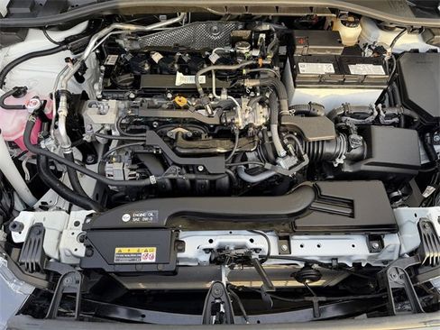 Used 2024 Toyota Corolla Cross L image 36