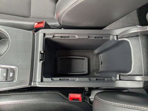 Used 2025 Honda Civic Sport image 29