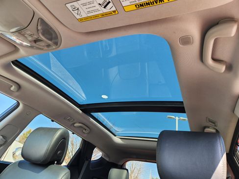 Used 2015 Hyundai Santa Fe Sport 2.0T w/ Option Group 05 image 16