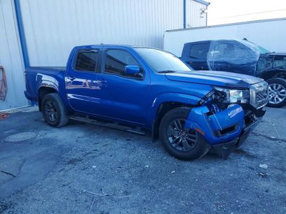 Used 2025 Nissan Frontier SV w/ SV Convenience Package