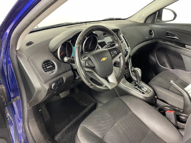 Used 2012 Chevrolet Cruze LT FWD image 3