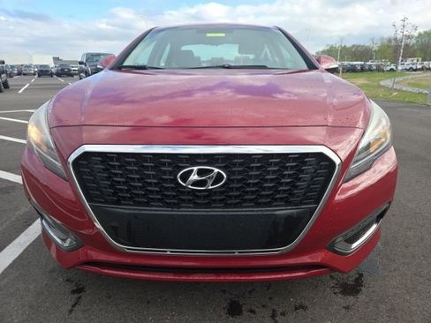 Used 2016 Hyundai Sonata SE image 3