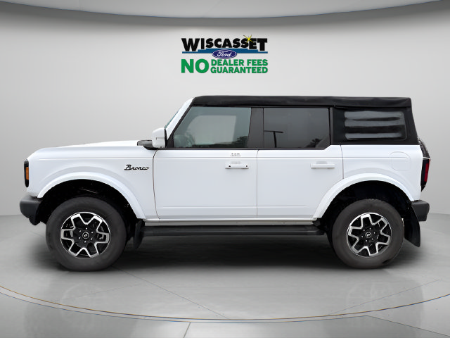 Used 2022 Ford Bronco Outer Banks AWD/4WD image 2