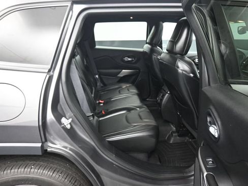 Used 2021 Jeep Cherokee Latitude Lux 80th Anniv w/ Quick Order Package 26U 80TH AWD/4WD image 38