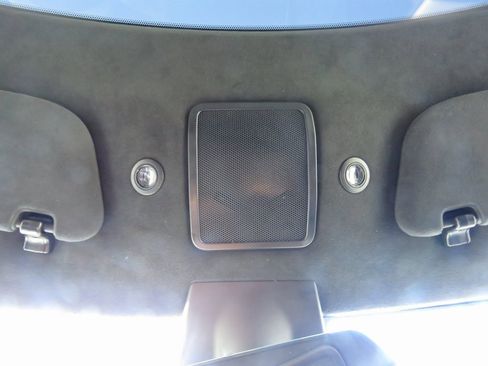 Used 2018 Tesla Model S 75D image 28