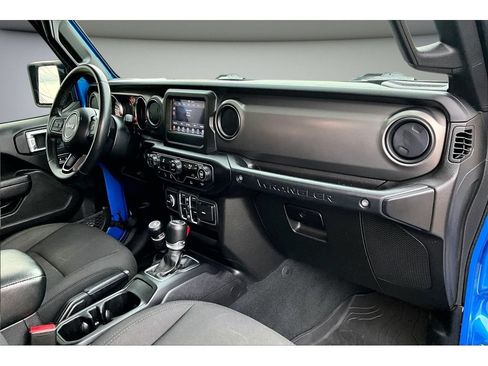 Used 2022 Jeep Wrangler Unlimited Sport AWD/4WD image 47