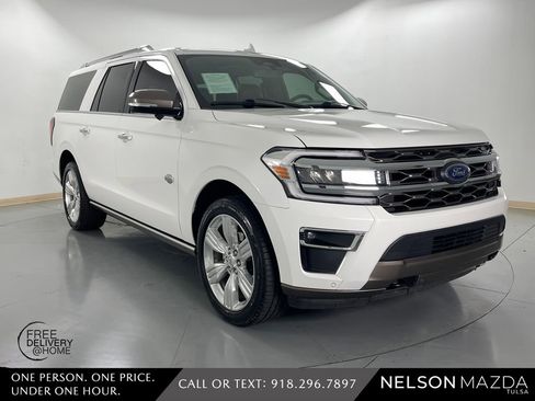 Used 2022 Ford Expedition Max King Ranch image 4