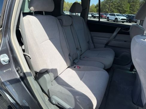 Used 2008 Toyota Highlander Sport image 13