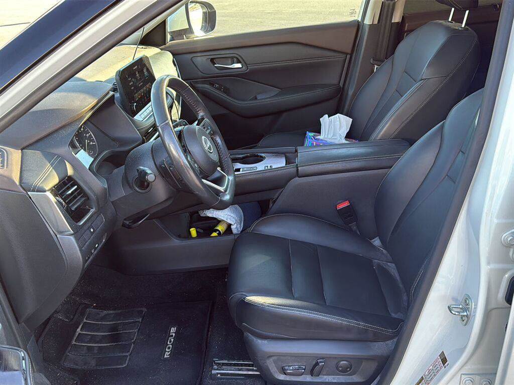 Certified 2023 Nissan Rogue SL w/ SL Premium Package FWD image 12