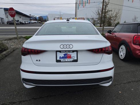 Used 2025 Audi A3 2.0T Premium w/ Convenience Package image 4