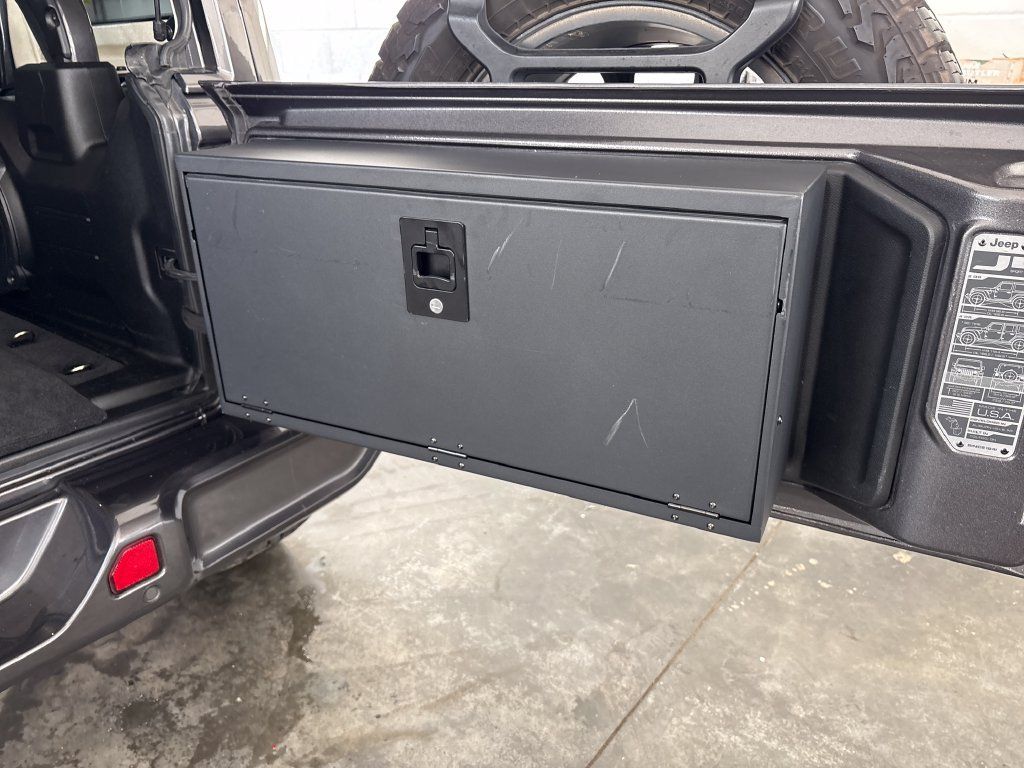 Used 2021 Jeep Wrangler Unlimited Sahara AWD/4WD image 50
