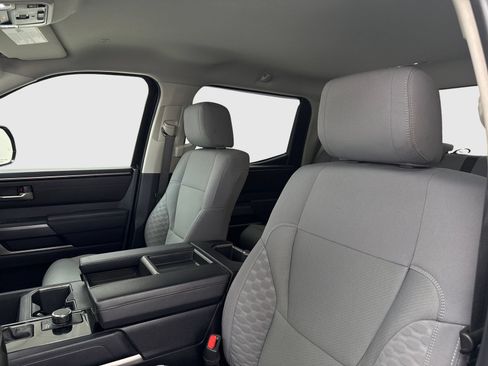 Used 2022 Toyota Tundra SR5 w/ Convenience Package RWD image 15
