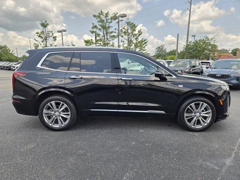 Used 2023 Cadillac XT6 Premium Luxury w/ Platinum Package AWD/4WD image 48