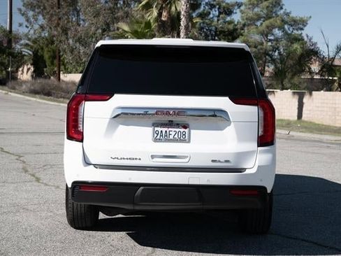 Used 2022 GMC Yukon XL SLE w/ Gmc Pro Safety Plus Package image 5
