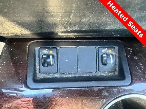 Used 2014 Toyota Camry XLE image 33