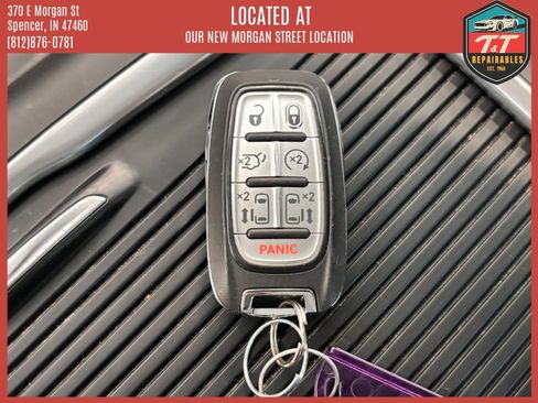 Used 2024 Chrysler Pacifica Touring-L FWD image 75