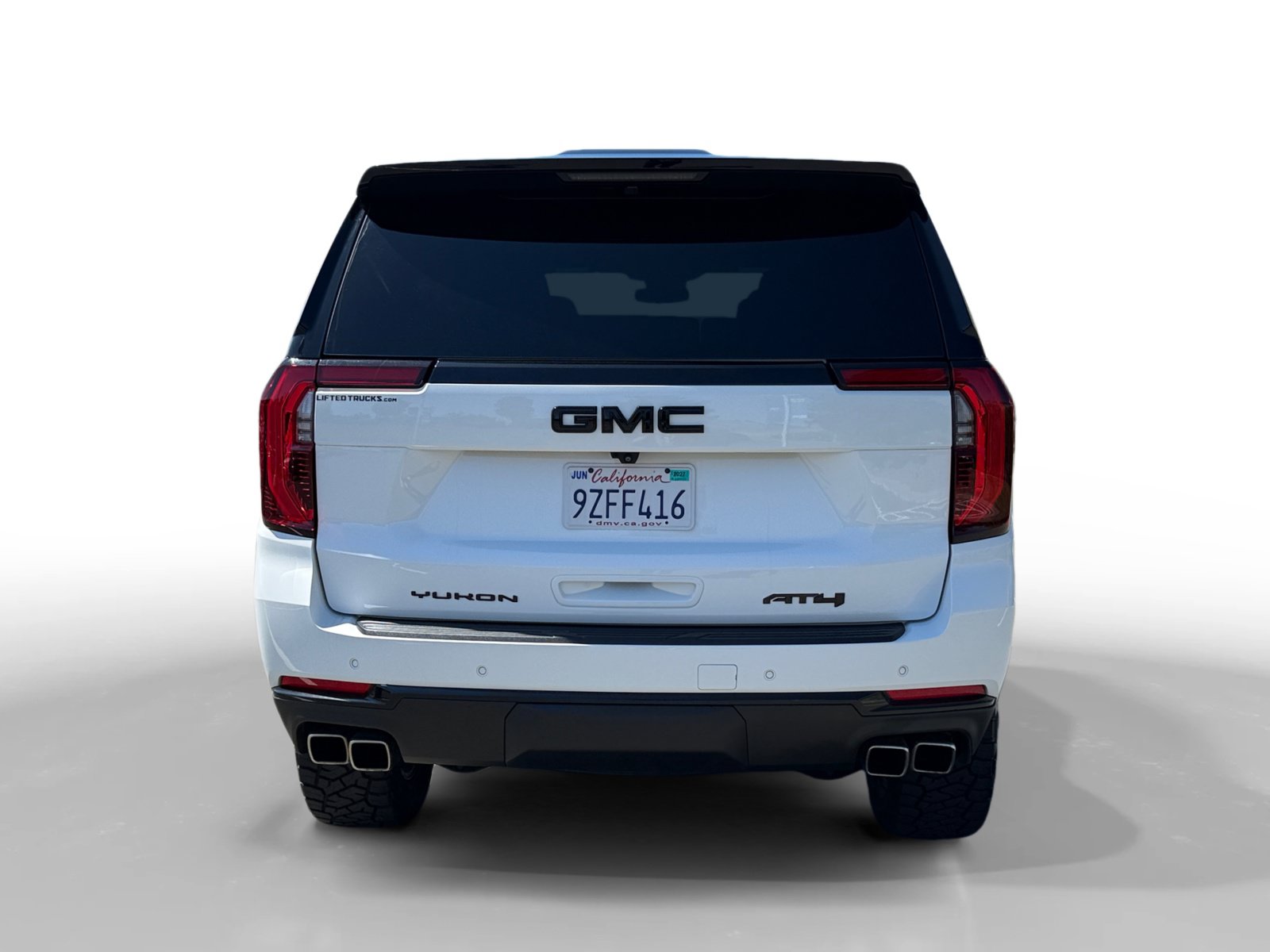 Used 2025 GMC Yukon AT4 AWD/4WD image 4