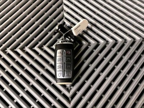 Used 2024 Genesis GV70 3.5T Sport w/ Sport Prestige Package image 11