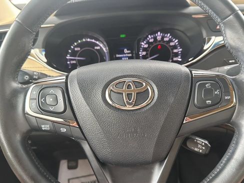 Used 2013 Toyota Avalon Limited FWD image 16