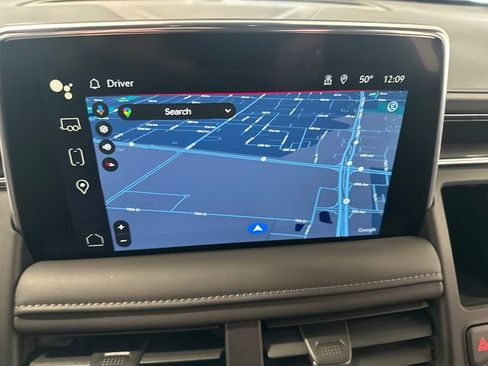 Used 2024 GMC Yukon SLE w/ Max Trailering Package image 19