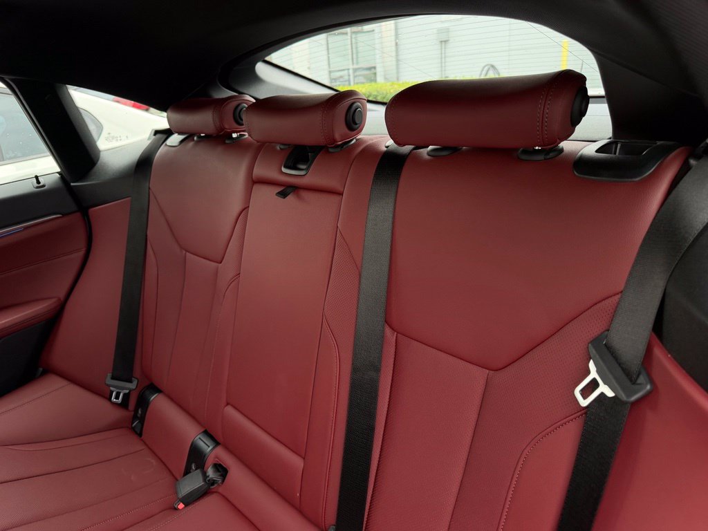 Used 2024 BMW i4 eDrive35 w/ M Sport Package RWD image 6