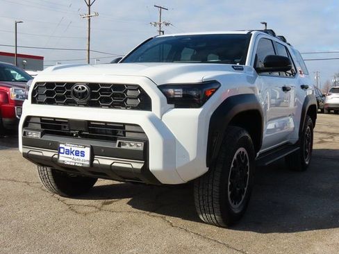 Used 2025 Toyota 4Runner TRD Off-Road Premium image 3