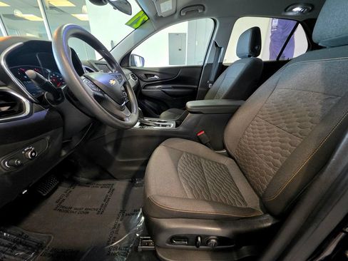 Used 2021 Chevrolet Equinox LT AWD/4WD image 15
