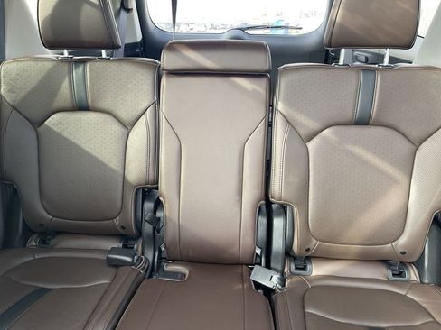 Used 2023 Honda Pilot Elite image 35