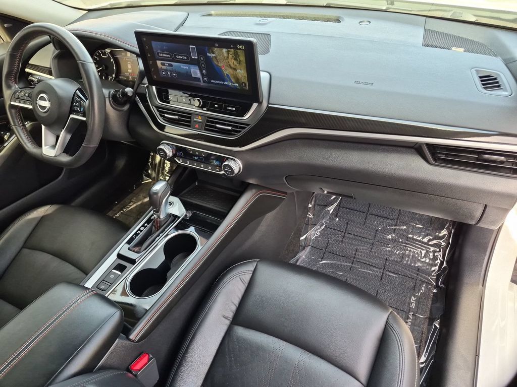 Used 2023 Nissan Altima 2.0 SR FWD image 18