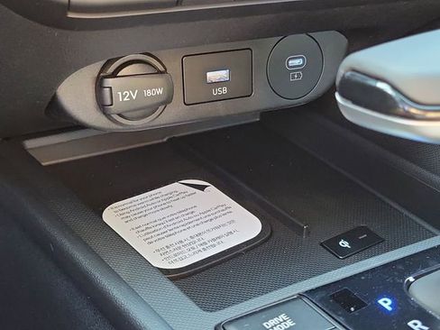 New 2026 Hyundai Elantra Sport image 11