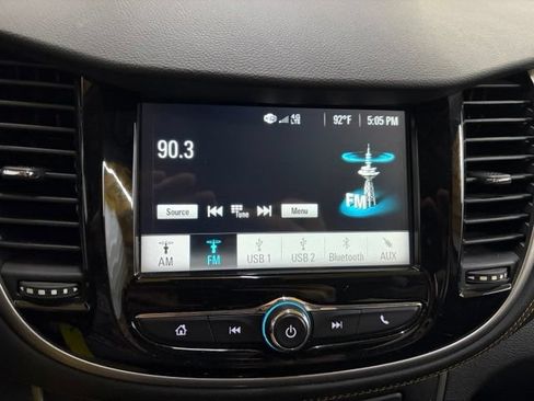 Used 2017 Chevrolet Trax LS FWD image 28