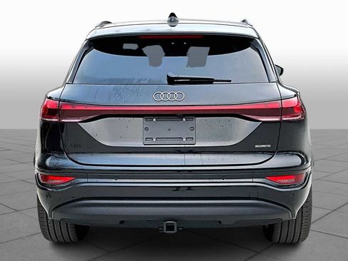 New 2025 Audi Q6 e-tron Premium image 4