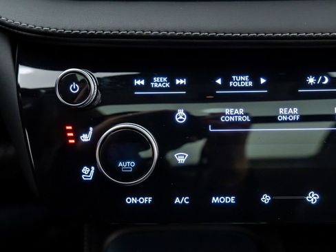 Certified 2025 INFINITI QX60 Luxe AWD/4WD image 25