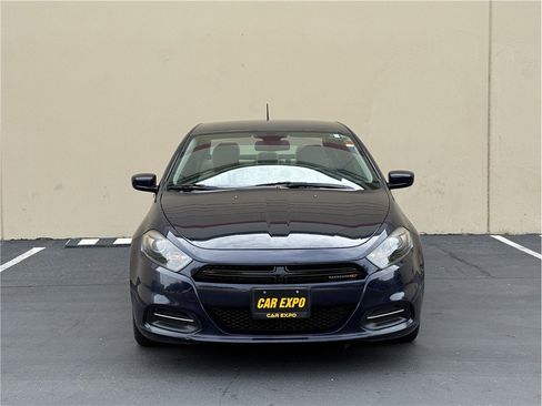 Used 2015 Dodge Dart SXT image 2