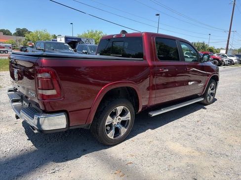 Used 2021 RAM 1500 Laramie AWD/4WD image 3