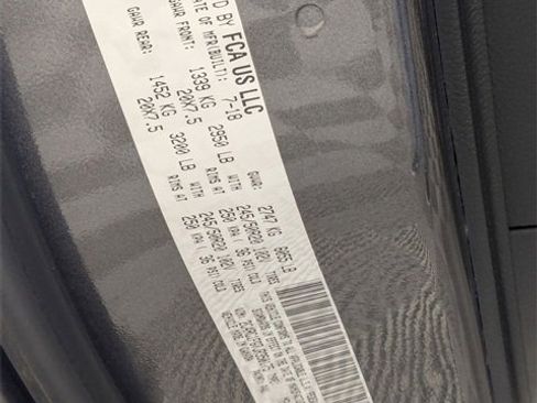 Used 2018 Chrysler Pacifica Touring Plus w/ S Appearance Package image 38